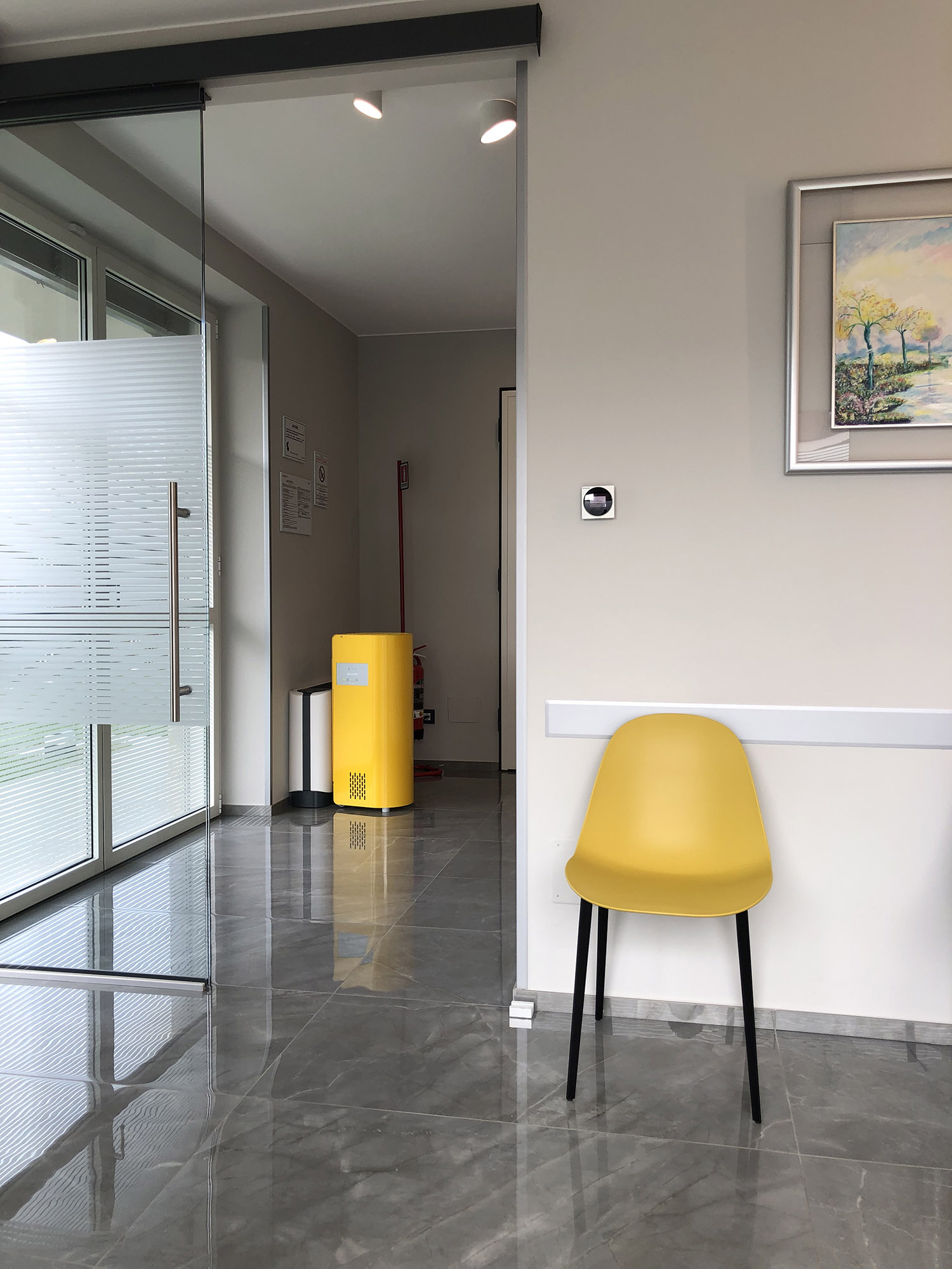 yellow g350 milanesio dentist